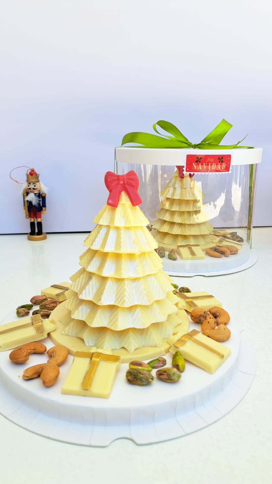 Árbol Navideño de Chocolate BLANCO